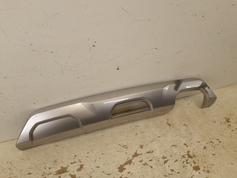 Спойлер заднего бампера