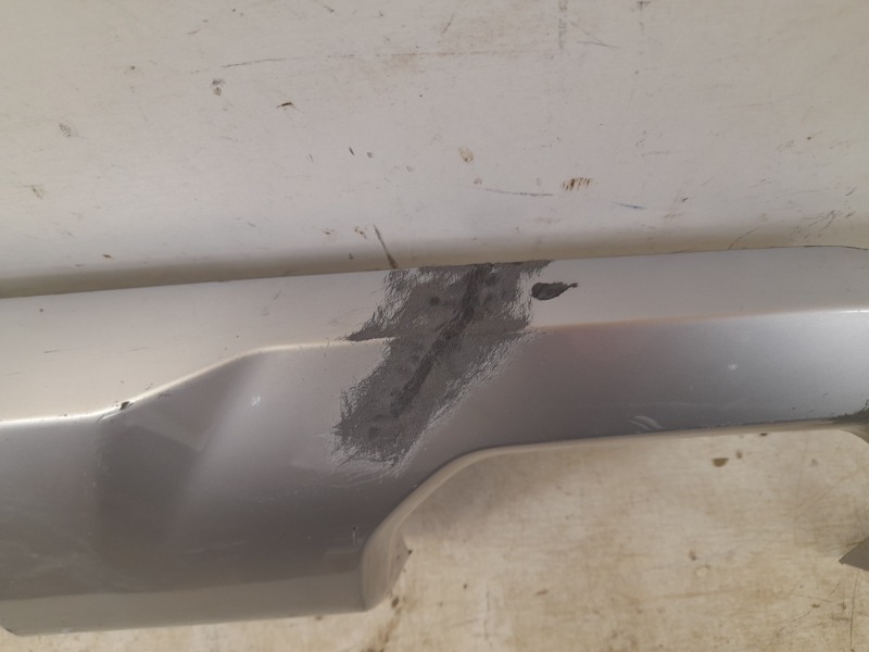 Спойлер заднего бампера