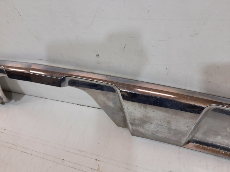 Спойлер заднего бампера