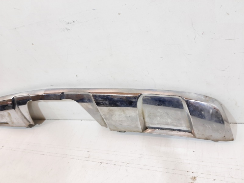 Спойлер заднего бампера