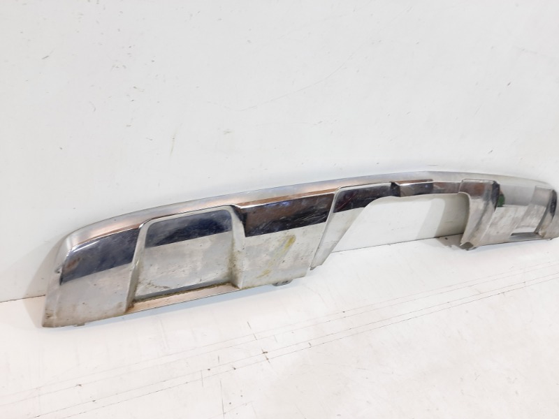 Спойлер заднего бампера