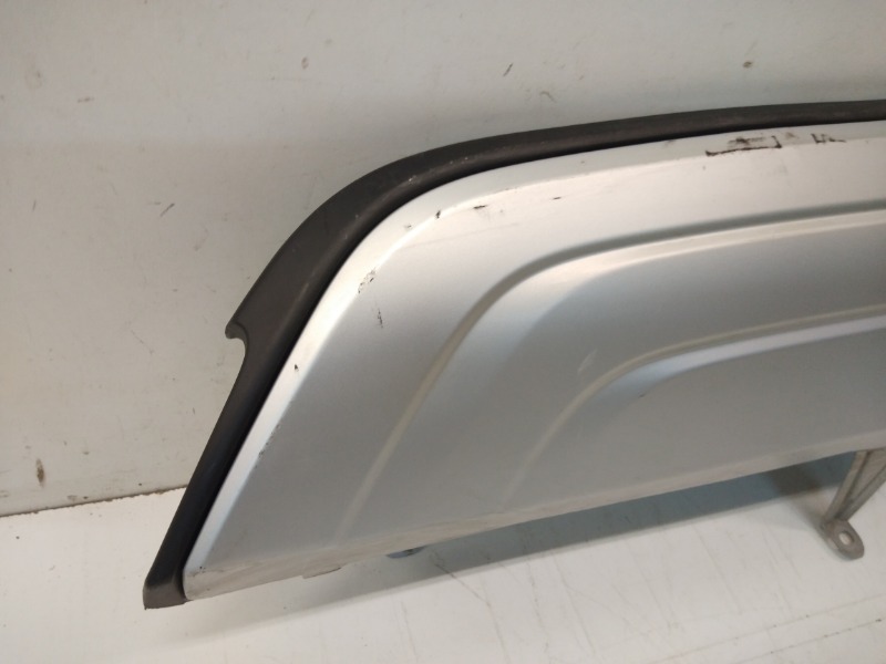 Спойлер заднего бампера