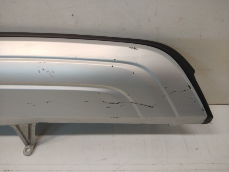 Спойлер заднего бампера