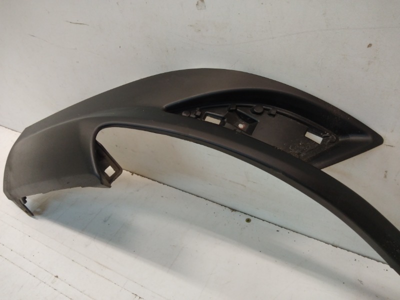 Спойлер заднего бампера