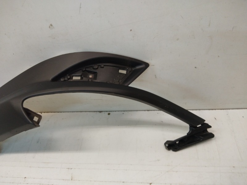 Спойлер заднего бампера