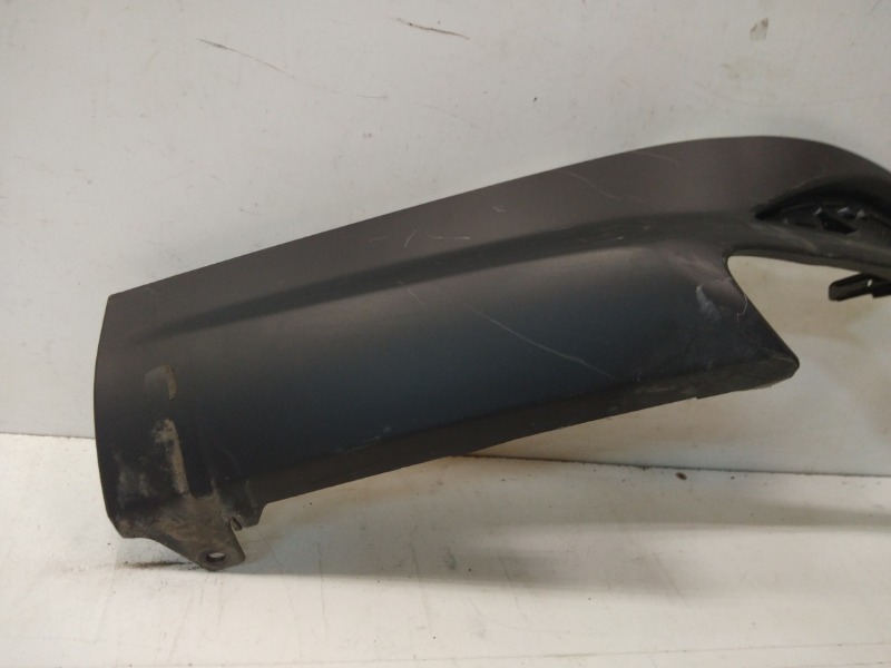 Спойлер заднего бампера