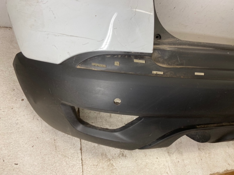 Бампер задний