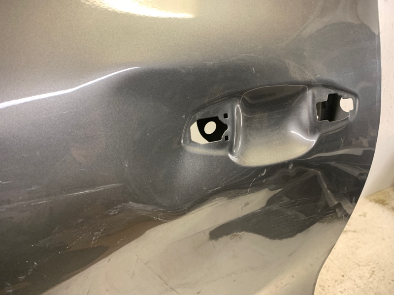 Дверь передняя левая