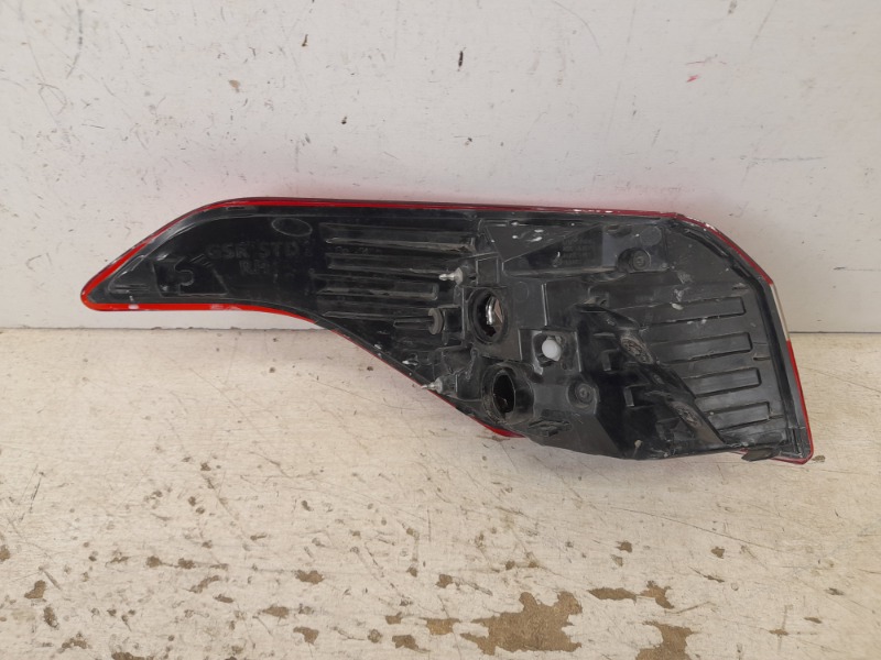 Фара противотуманная правая