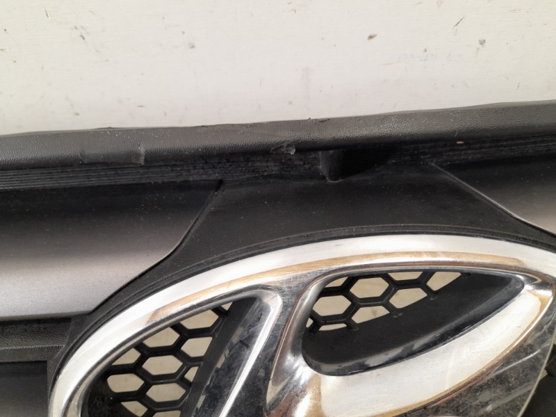 Решетка радиатора