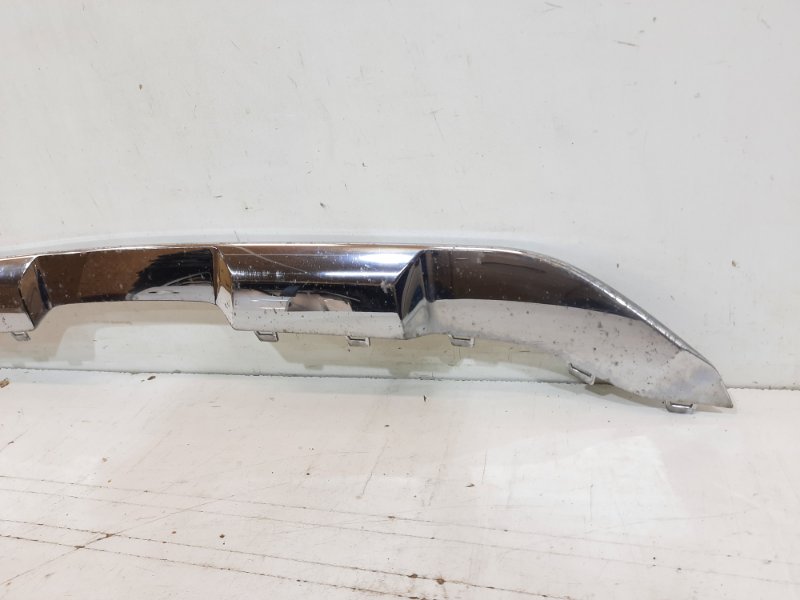 Молдинг заднего бампера