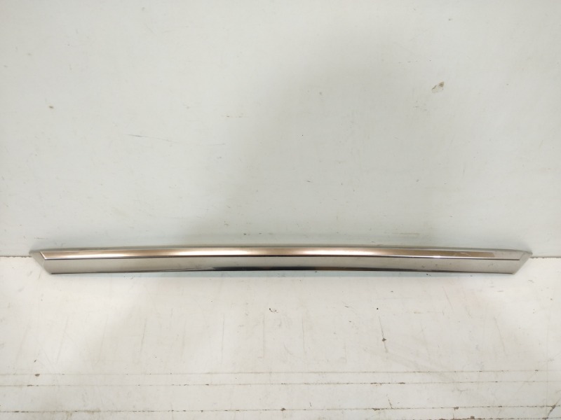 Накладка крышки багажника