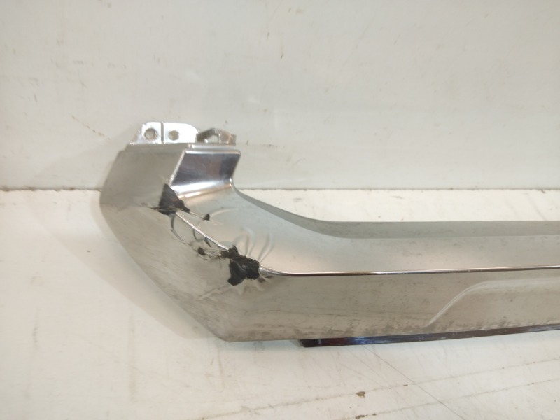 Накладка на решетку радиатора