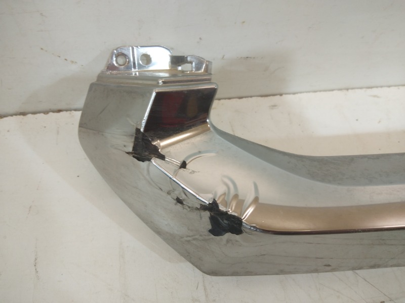 Накладка на решетку радиатора