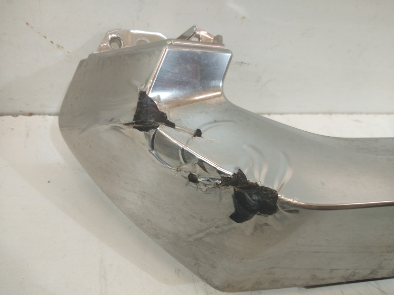 Накладка на решетку радиатора