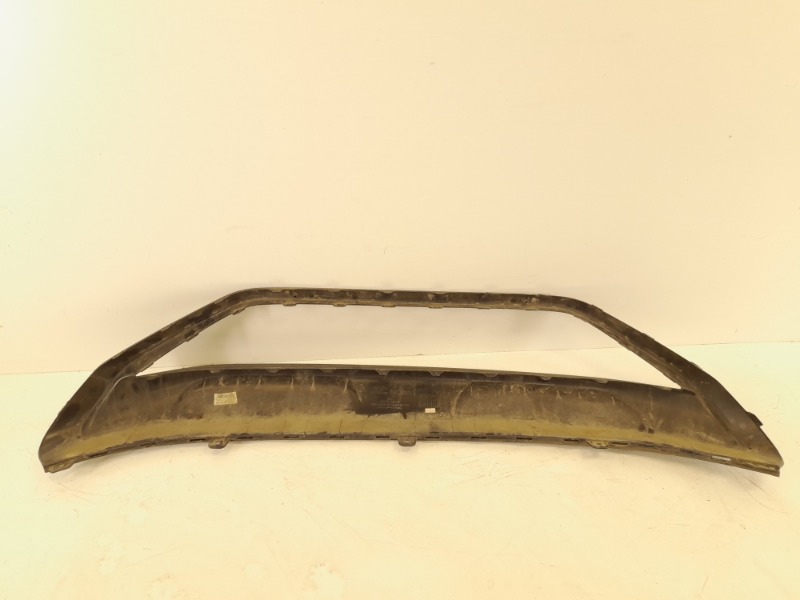 Накладка переднего бампера