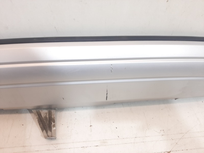 Спойлер заднего бампера