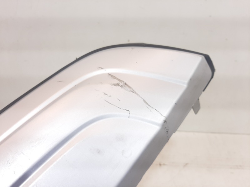 Спойлер заднего бампера