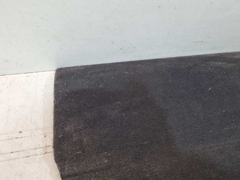 Пол багажника