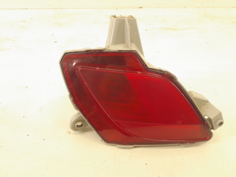 Фара противотуманная правая