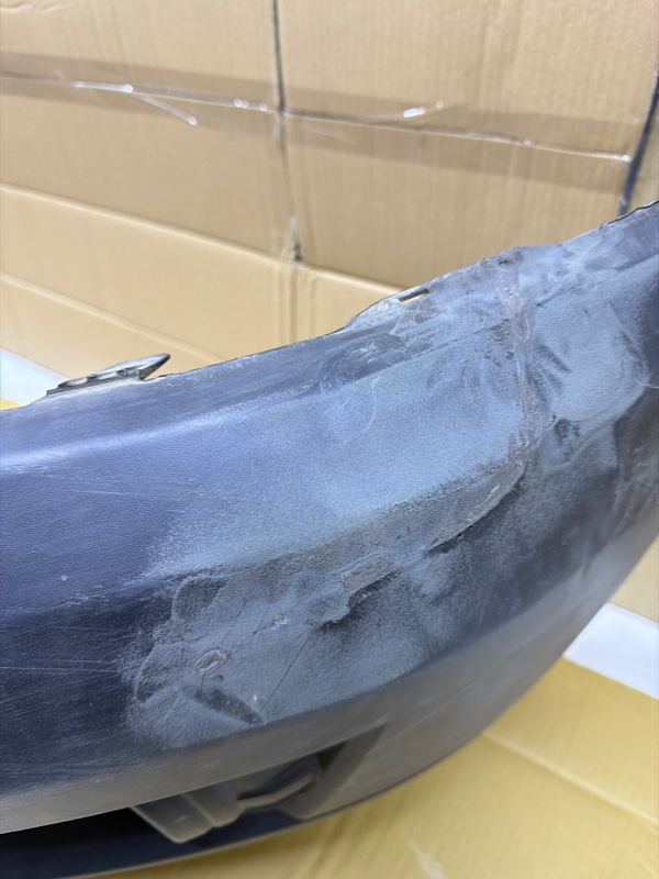 Бампер передний