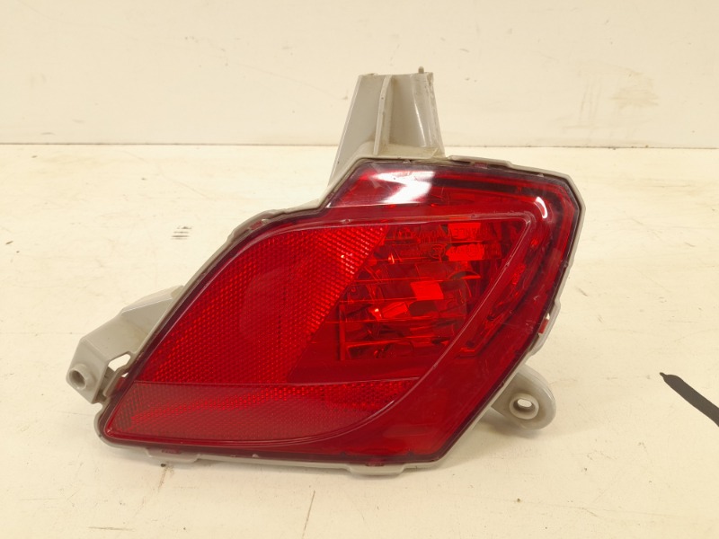 Фара противотуманная левая