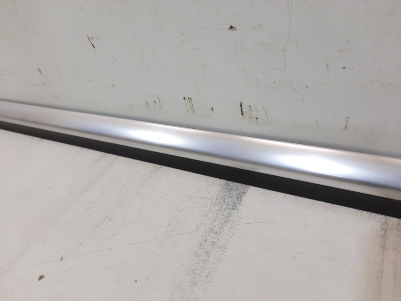 Молдинг двери