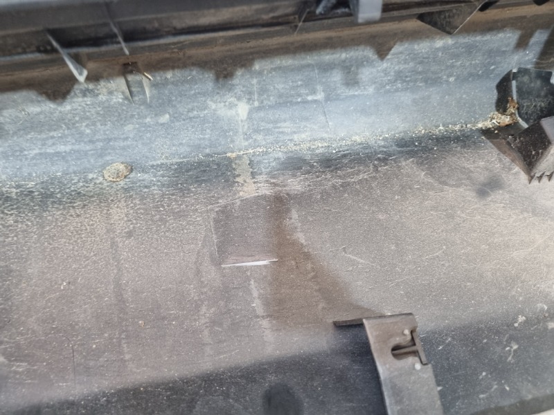 Накладка двери задней левой