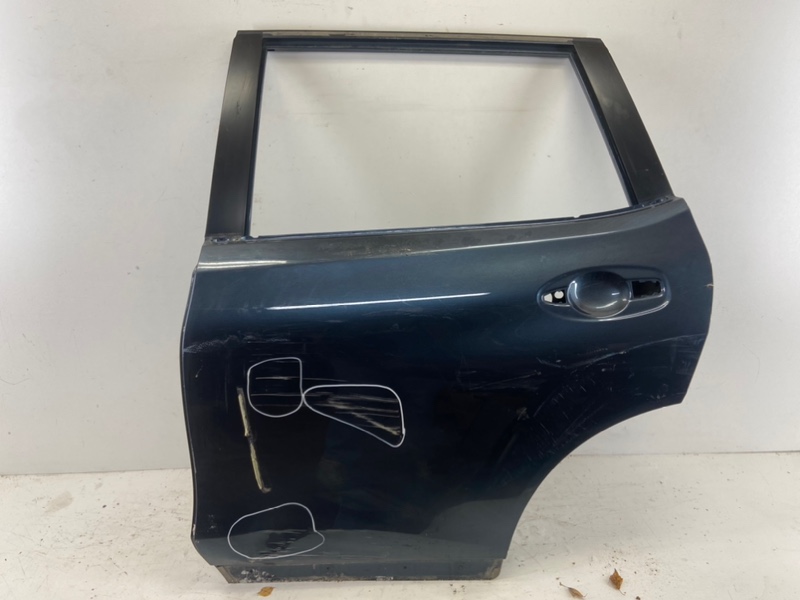 Дверь задняя левая