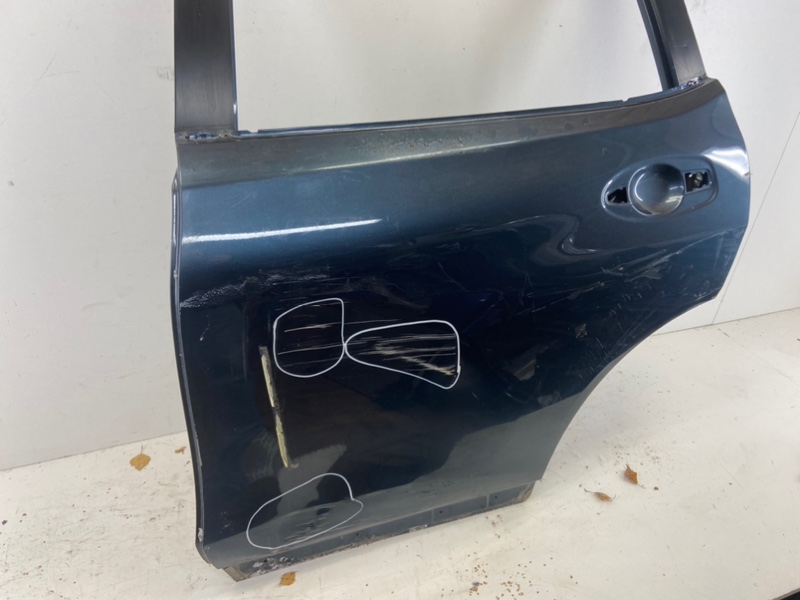 Дверь задняя левая