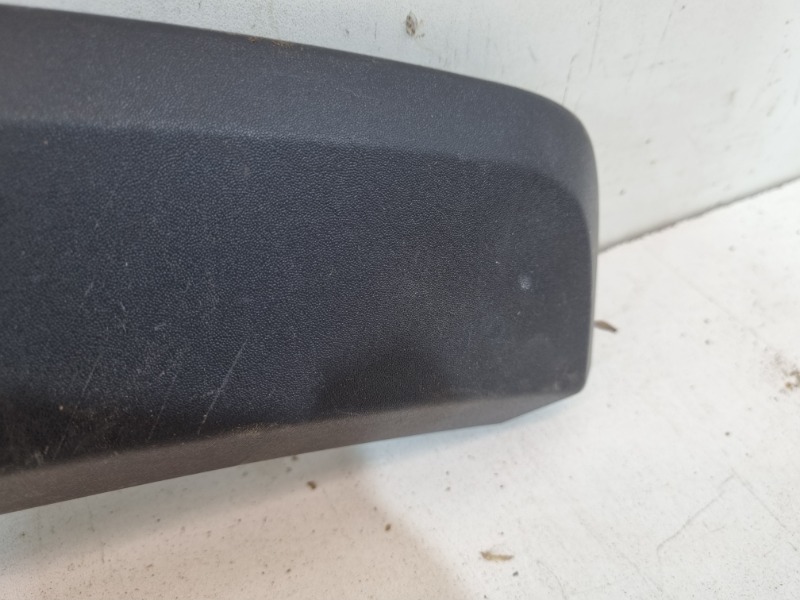 Накладка двери задней правой