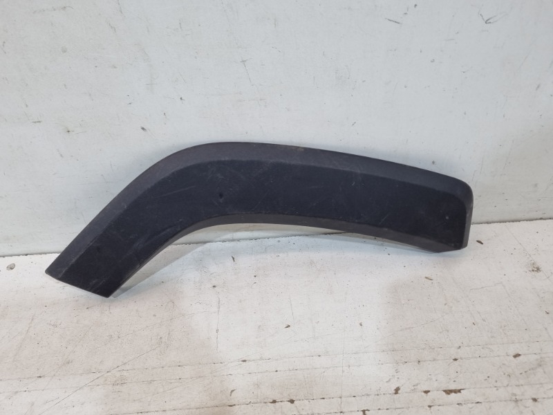 Накладка двери задней правой