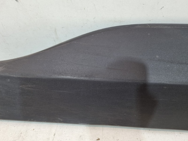 Накладка двери задней правой