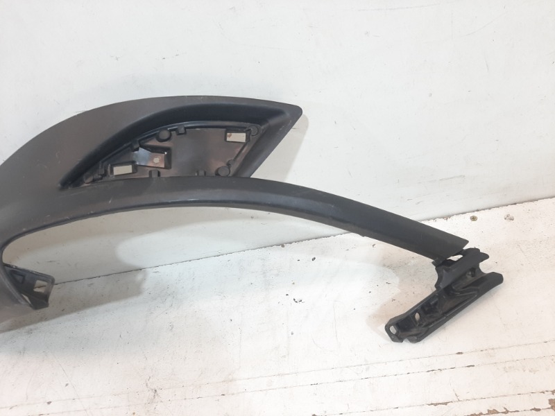 Спойлер заднего бампера