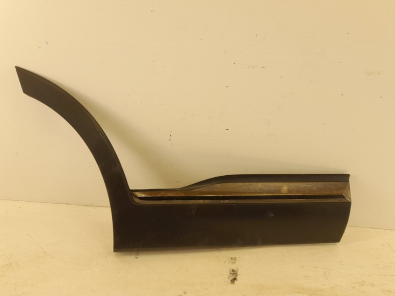 Накладка двери задней правой