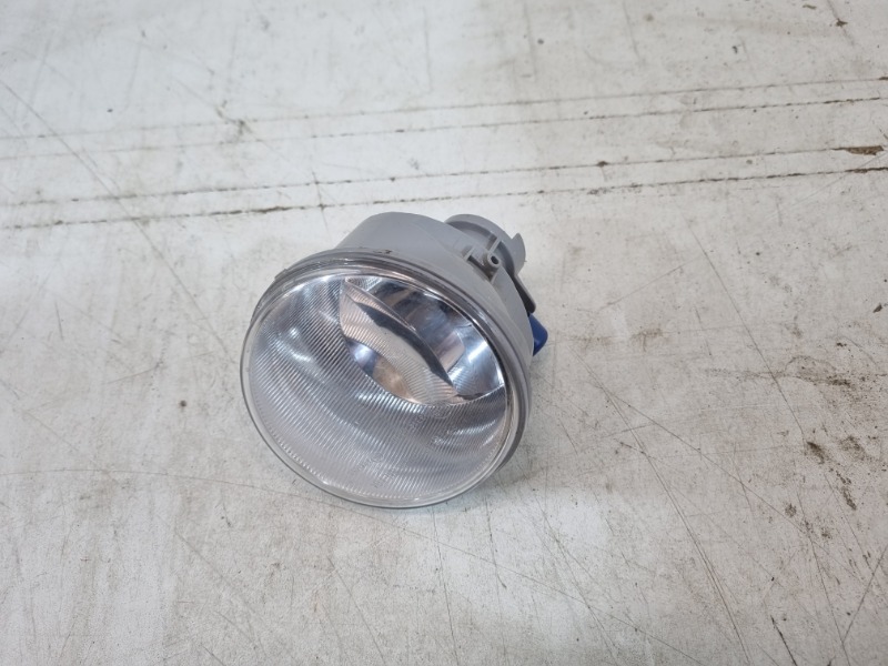 Фара противотуманная