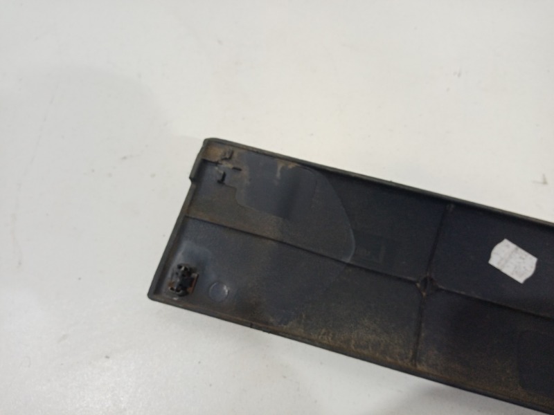 Накладка двери задней правой