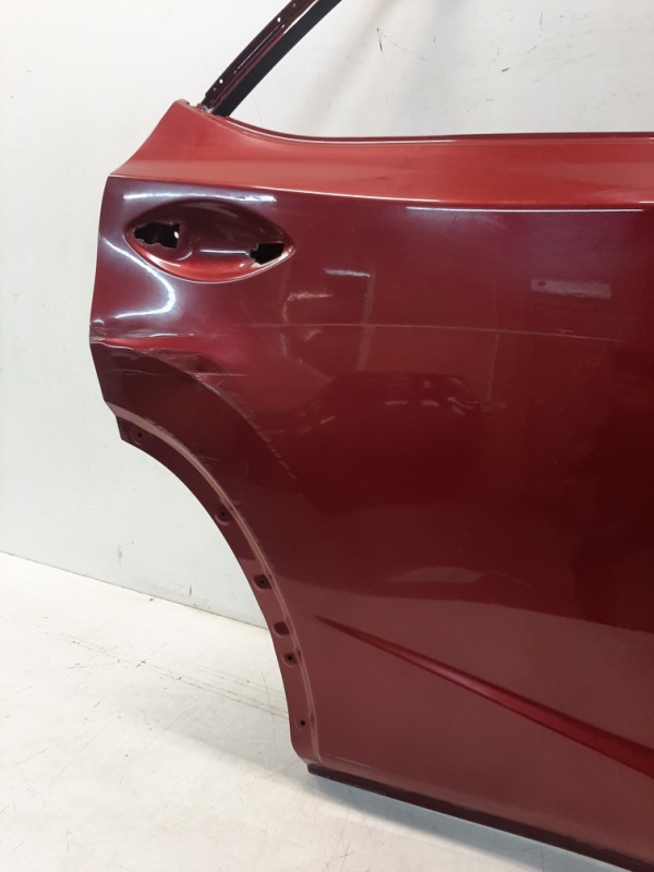 Дверь задняя правая