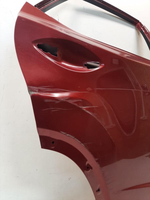 Дверь задняя правая