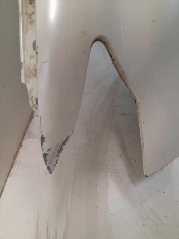 Крыло переднее левое