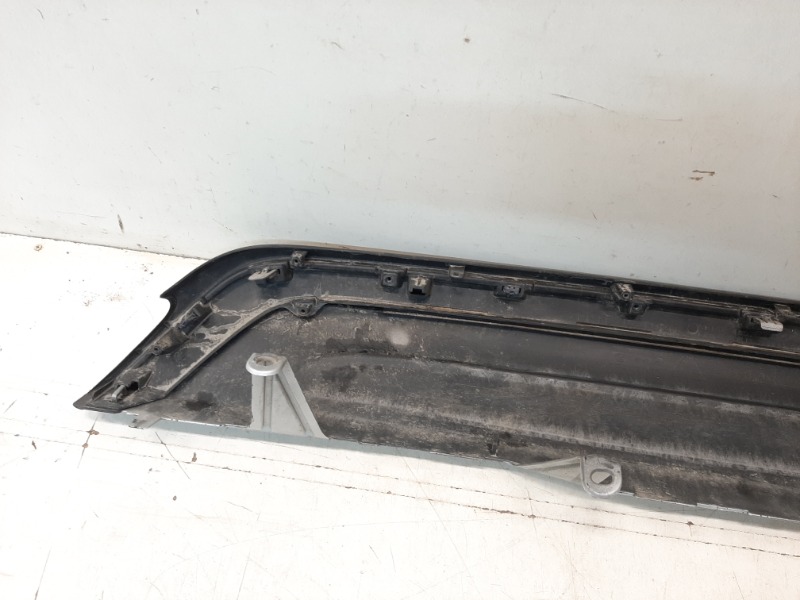 Спойлер заднего бампера