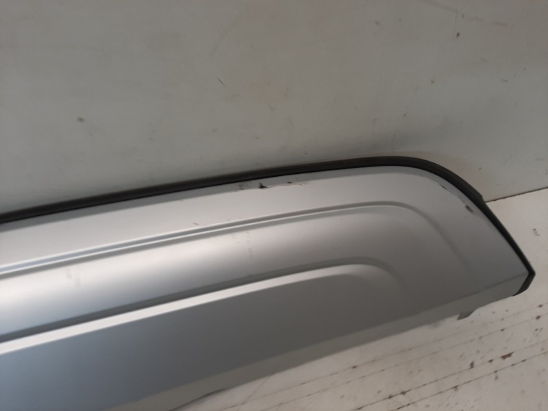 Спойлер заднего бампера