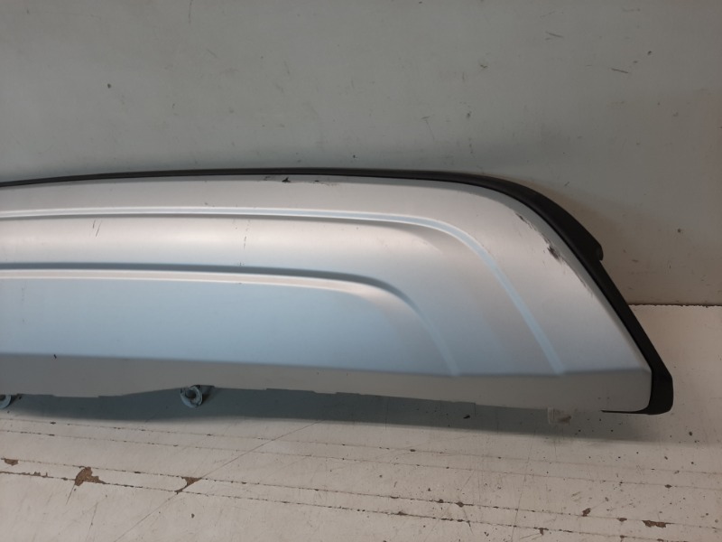 Спойлер заднего бампера