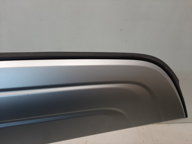 Спойлер заднего бампера