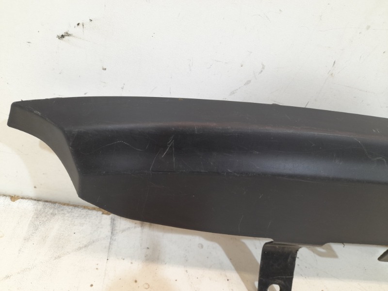 Спойлер заднего бампера