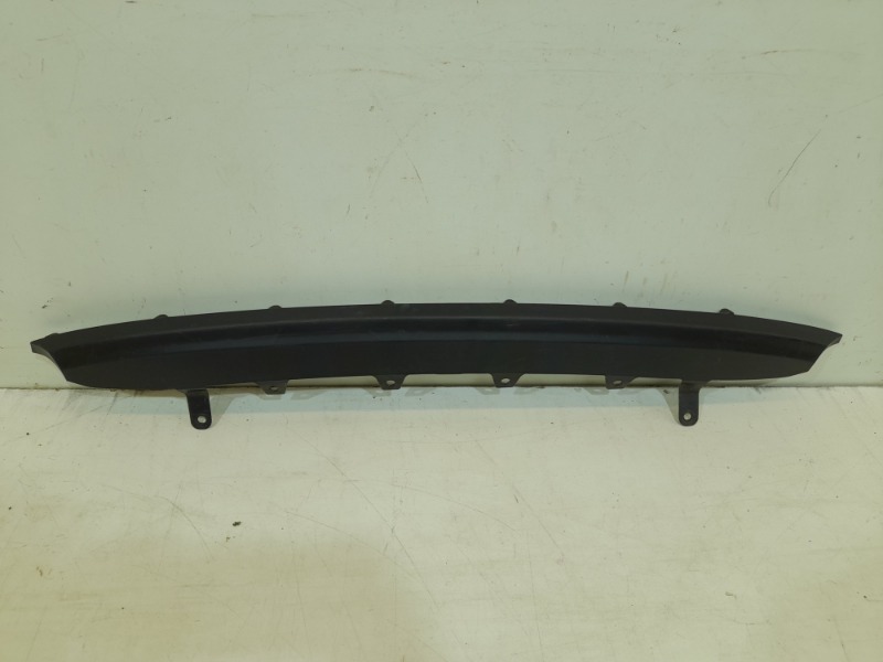 Спойлер заднего бампера