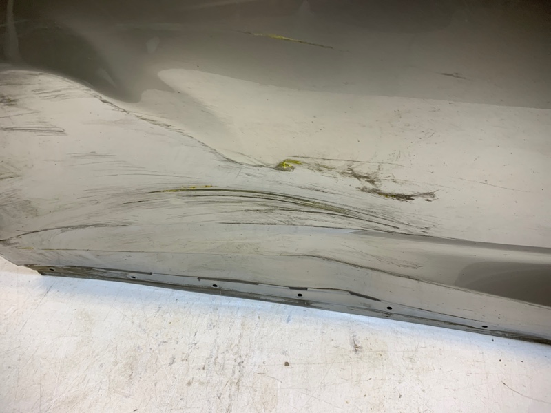 Дверь передняя левая