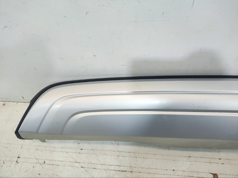 Спойлер заднего бампера