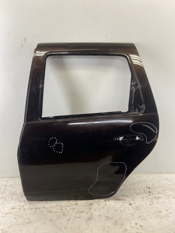 Дверь задняя левая