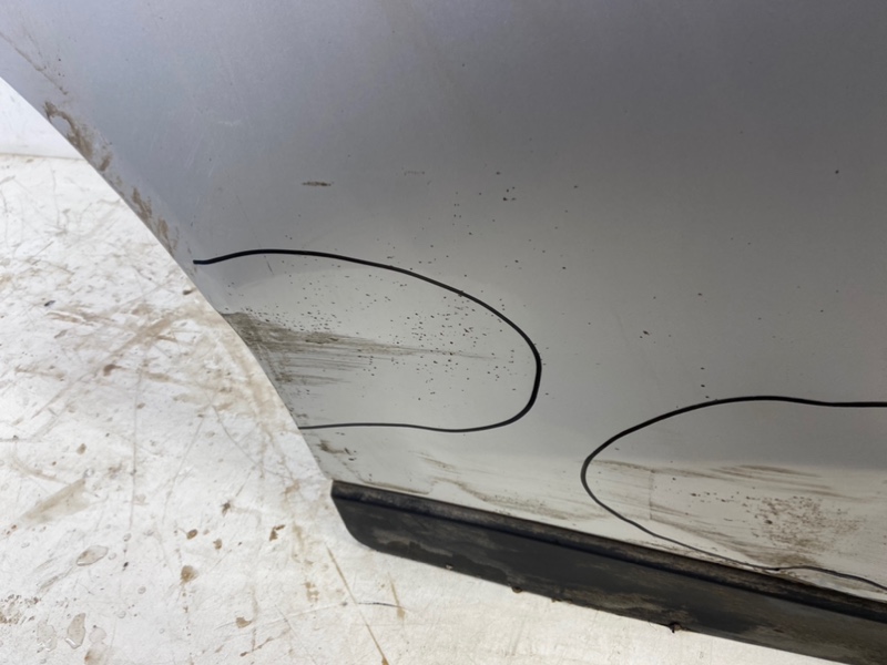 Дверь задняя правая